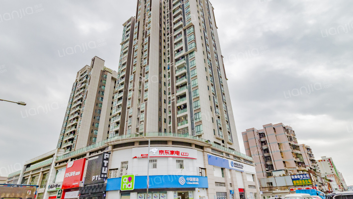 东苑花园外景图