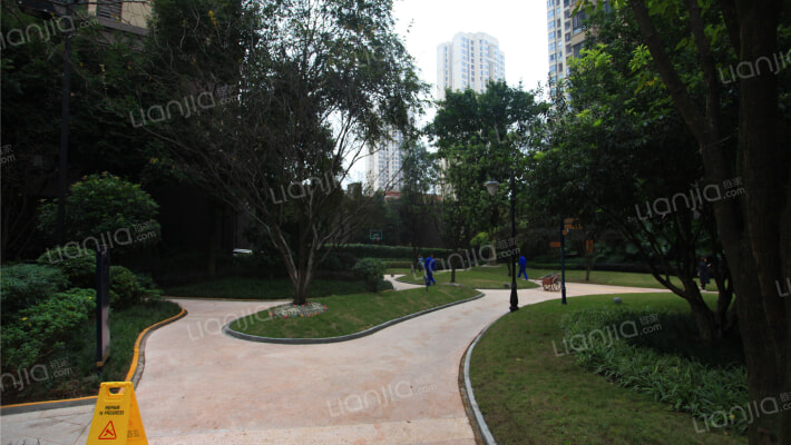 融创剑桥郡一期外景图