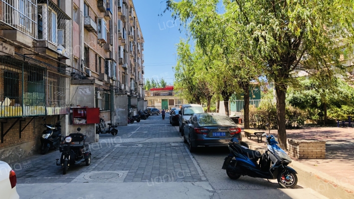 三家店西宁路外景图