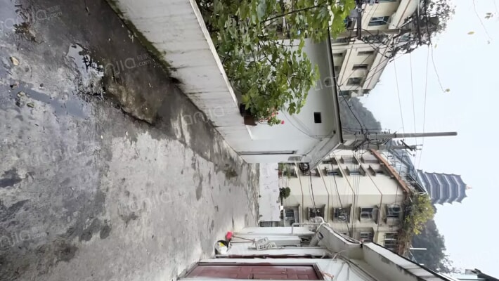 月亮岩路外景图