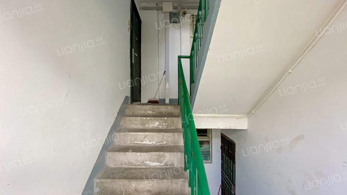 龙州小区外景图