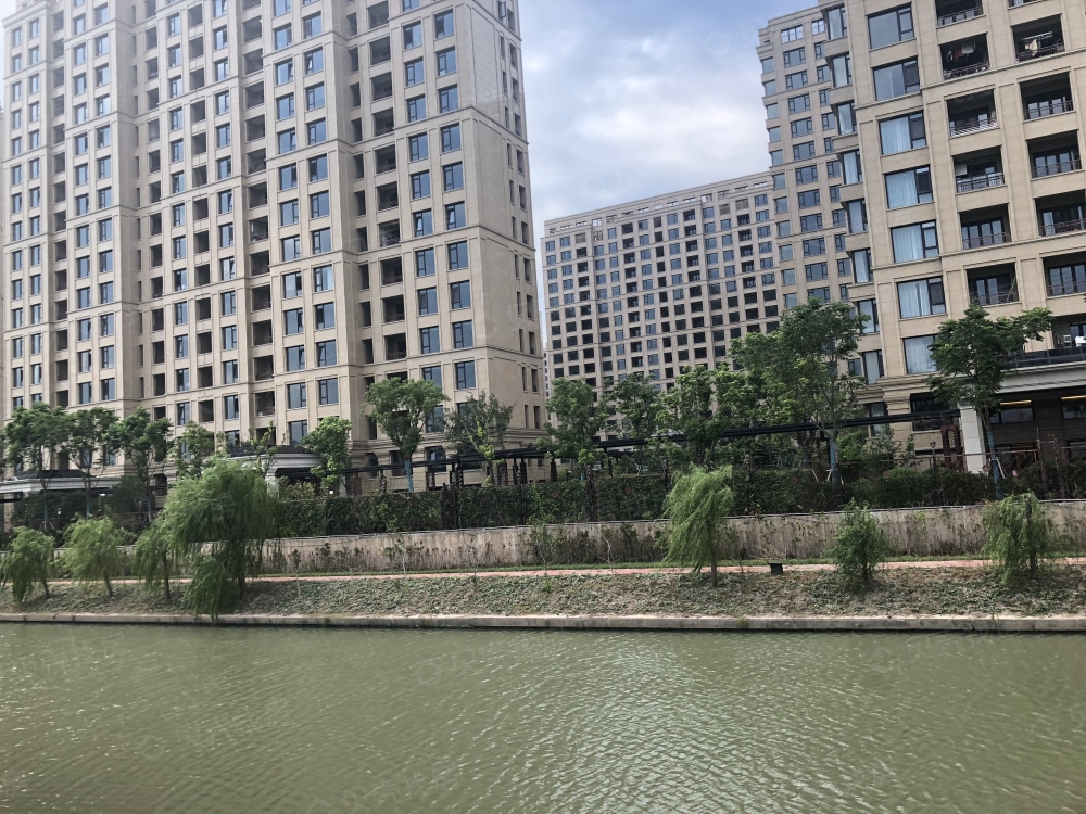 浦发罗兰翡丽相册