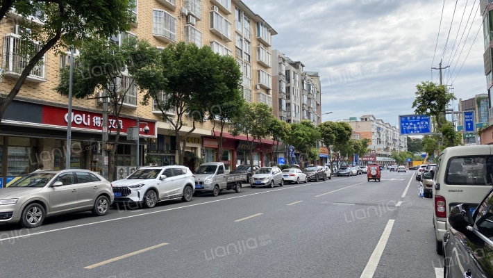 东福家苑外景图