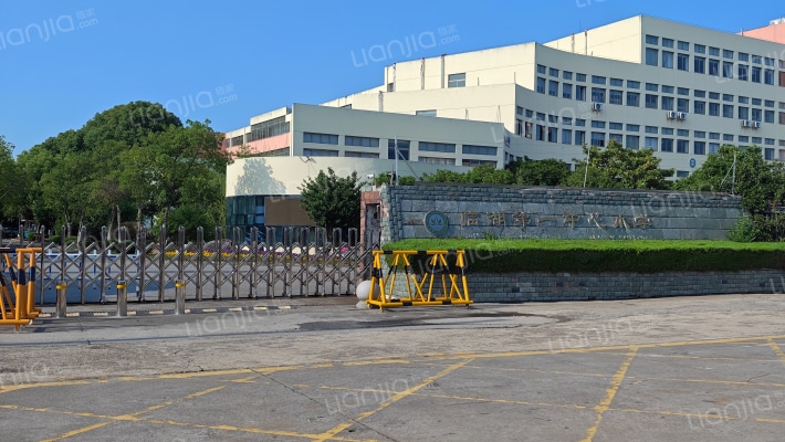 金辉正荣花漫四季外景图