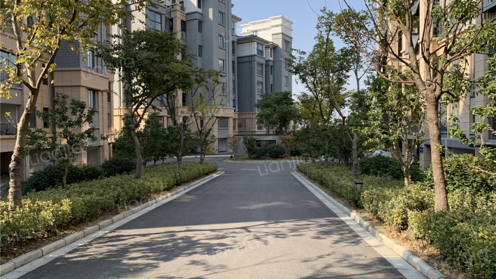 云谷周庄外景图