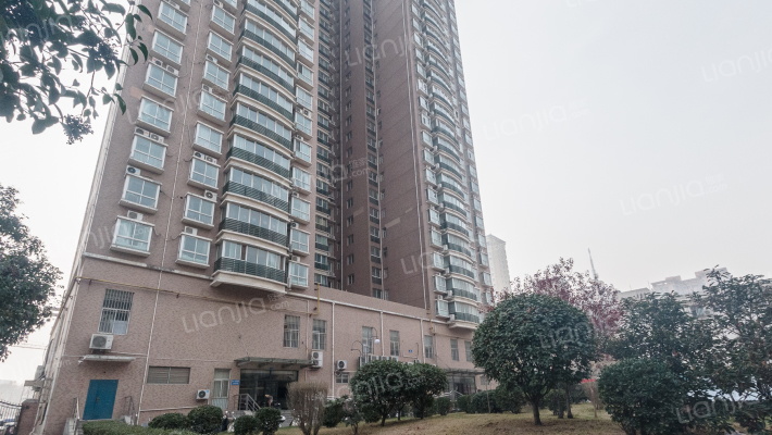 府苑公寓外景图