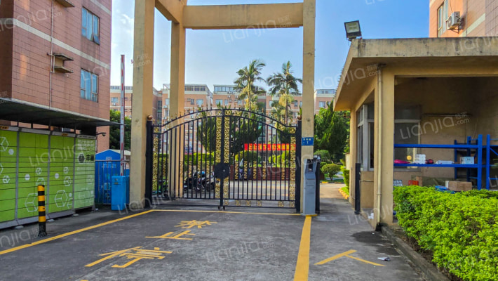 浪琴花园外景图