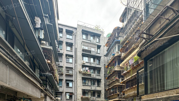 新半边街6号外景图