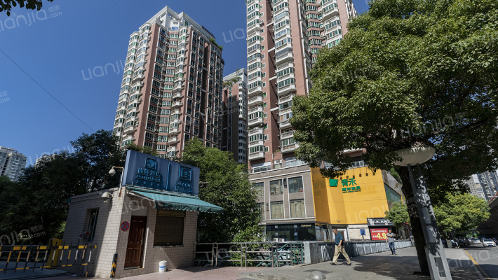 中天广场外景图