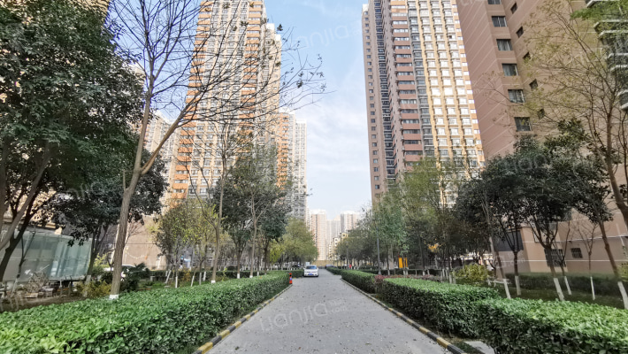 先锋花园南区外景图