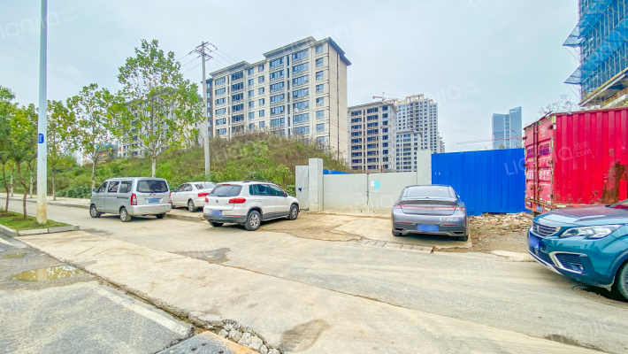 中海九樾外景图