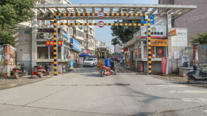 富强新苑一区外景图