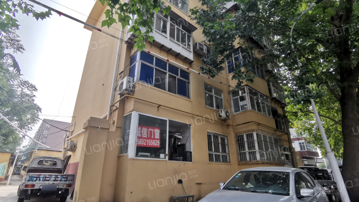 市外贸宿舍外景图