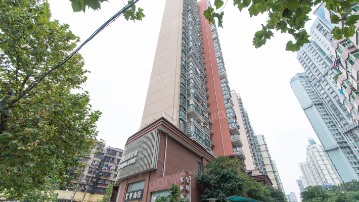 两湖官邸外景图