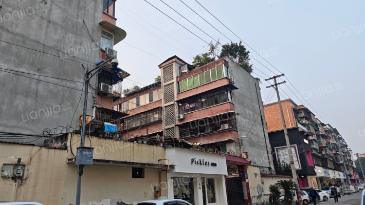 大北街北苑外景图