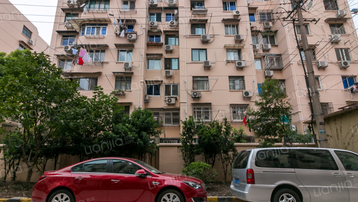 芳苑小区外景图