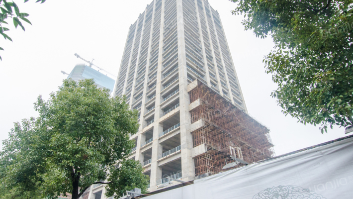 新楚擎天广场外景图