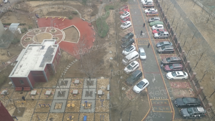 顶秀金颐家园外景图