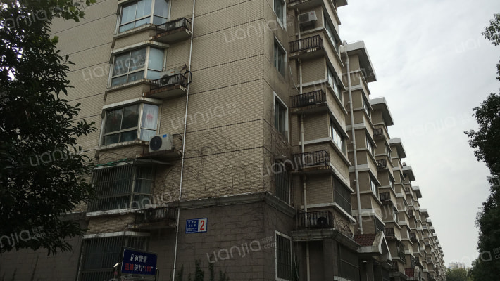 东宝路28号大院外景图