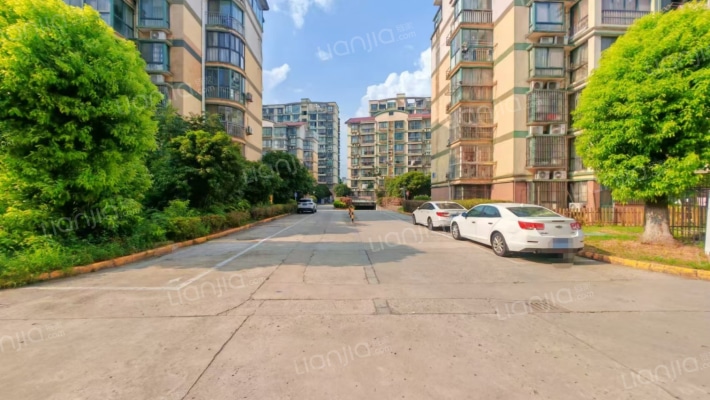 乐多花园外景图