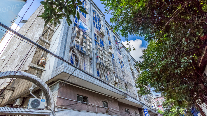 目澜大厦外景图