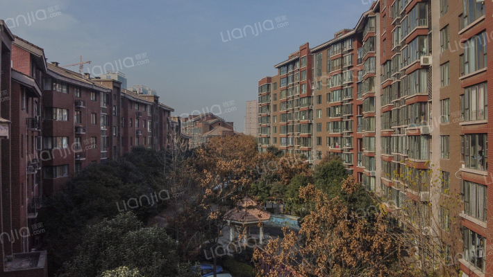 奥林匹克花园圣西罗外景图