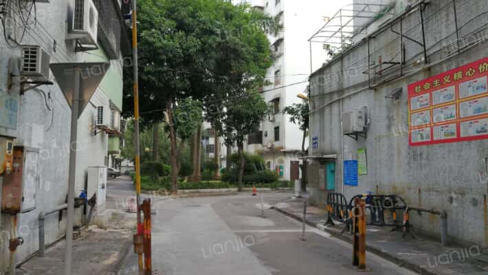 建设花园外景图