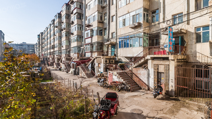 三中家属楼外景图