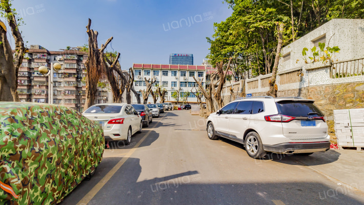 水电二局宿舍外景图