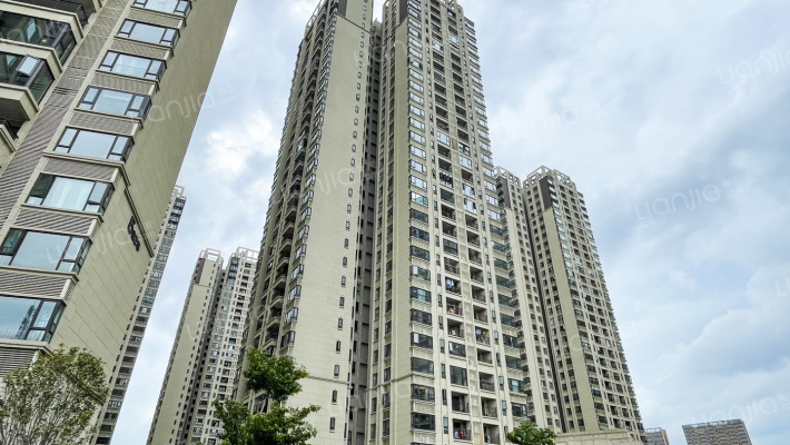 万科金域蓝湾二期外景图