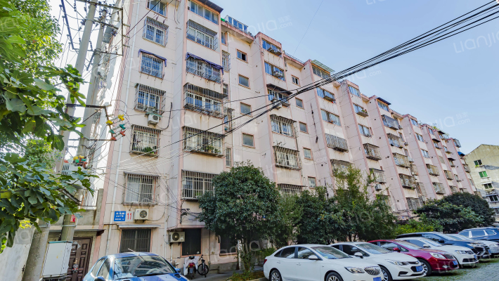 朱方路227号外景图