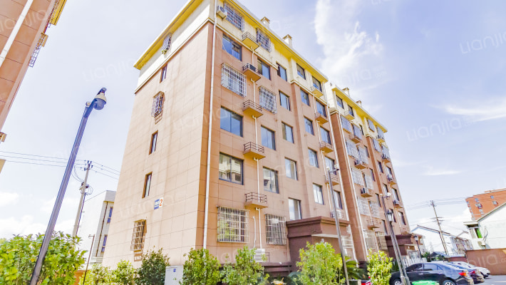 枫香庭院外景图