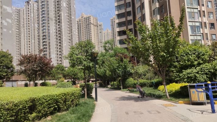 城市星钻外景图