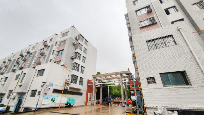 馨园小区外景图