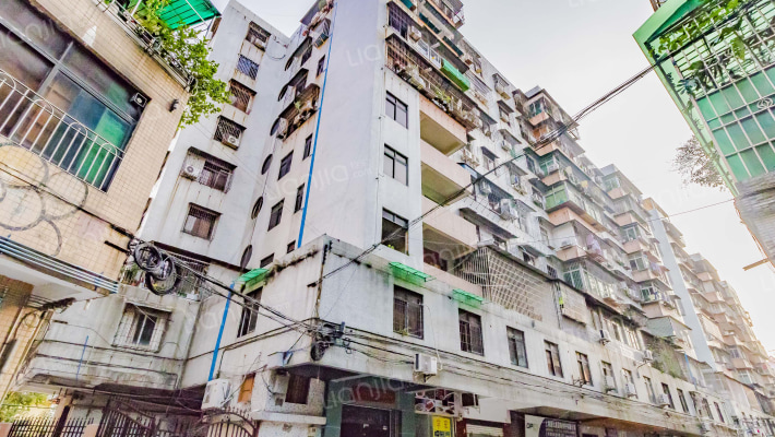 华辉花园外景图