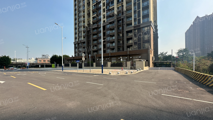 珠江西湾里外景图