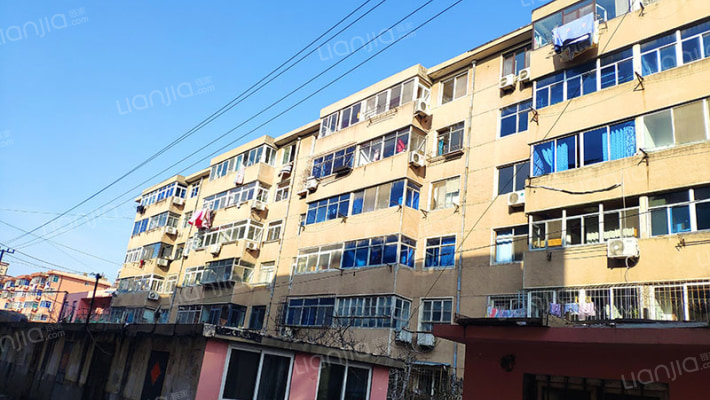 党校家属楼外景图