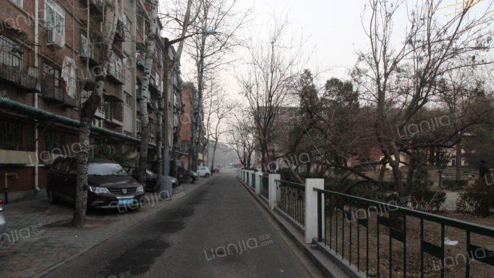 丁字沽工人新村十三段外景图