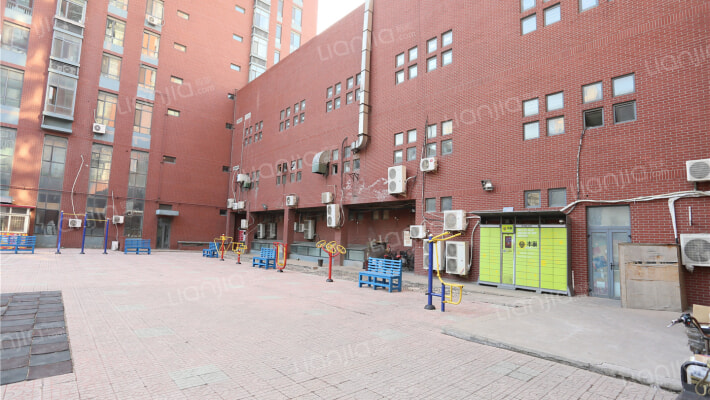 麦收国际公寓外景图