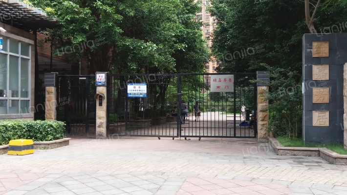 绿嘉芳居外景图