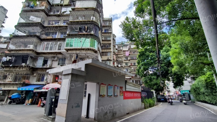 琯尾小区外景图