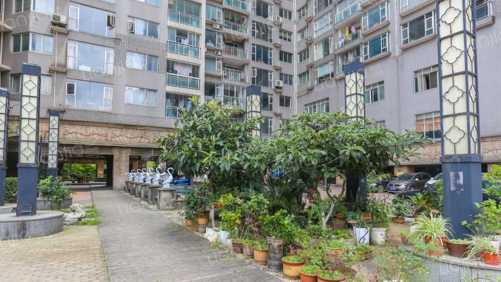 华颐春天外景图