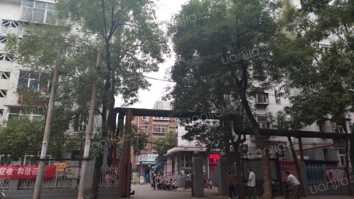 运输公司宿舍外景图