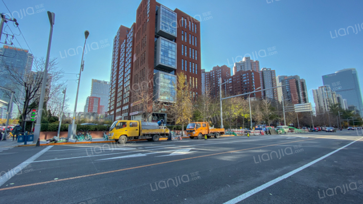 蓝堡国际中心外景图