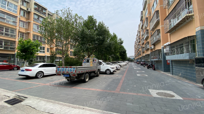 学府花园外景图