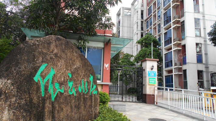 依云山庄外景图