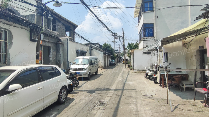 金太史巷散盘外景图