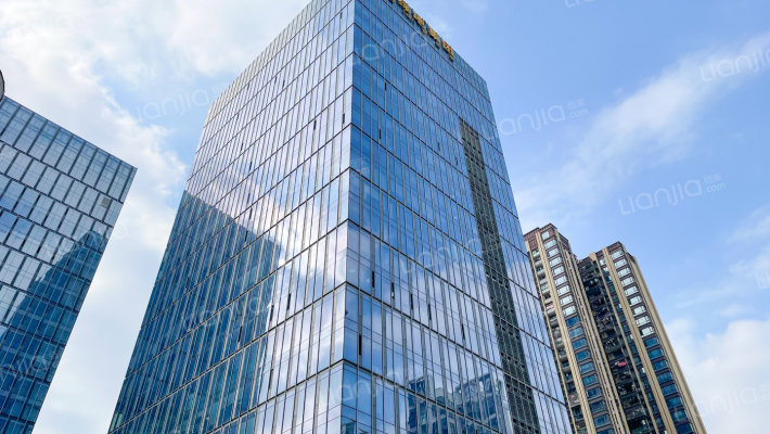 绿地金融中心外景图