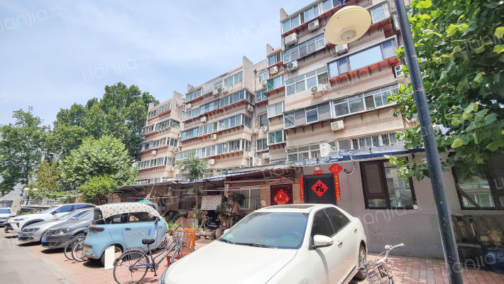 山东大学老校第四宿舍外景图