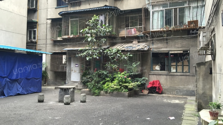 海椒市街12号外景图